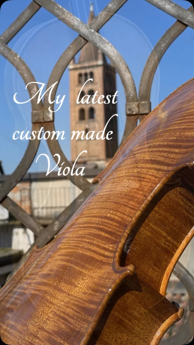 A new custom made viola has just been finished. Made for a highly driven musician, setting demanding standards for excellence the making of this viola  was a challenging endeavour that finally came to a satisfactory conclusion. #violinmaking #violinmaker #fineinstruments #viola #cremona #fineinstruments #italianexcellence #artisan #luthier #art #soundquality